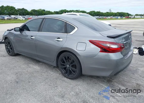 2017 Nissan Altima 2.5 Sr из США, поврежденный, VIN 1N4AL3AP8HC216414